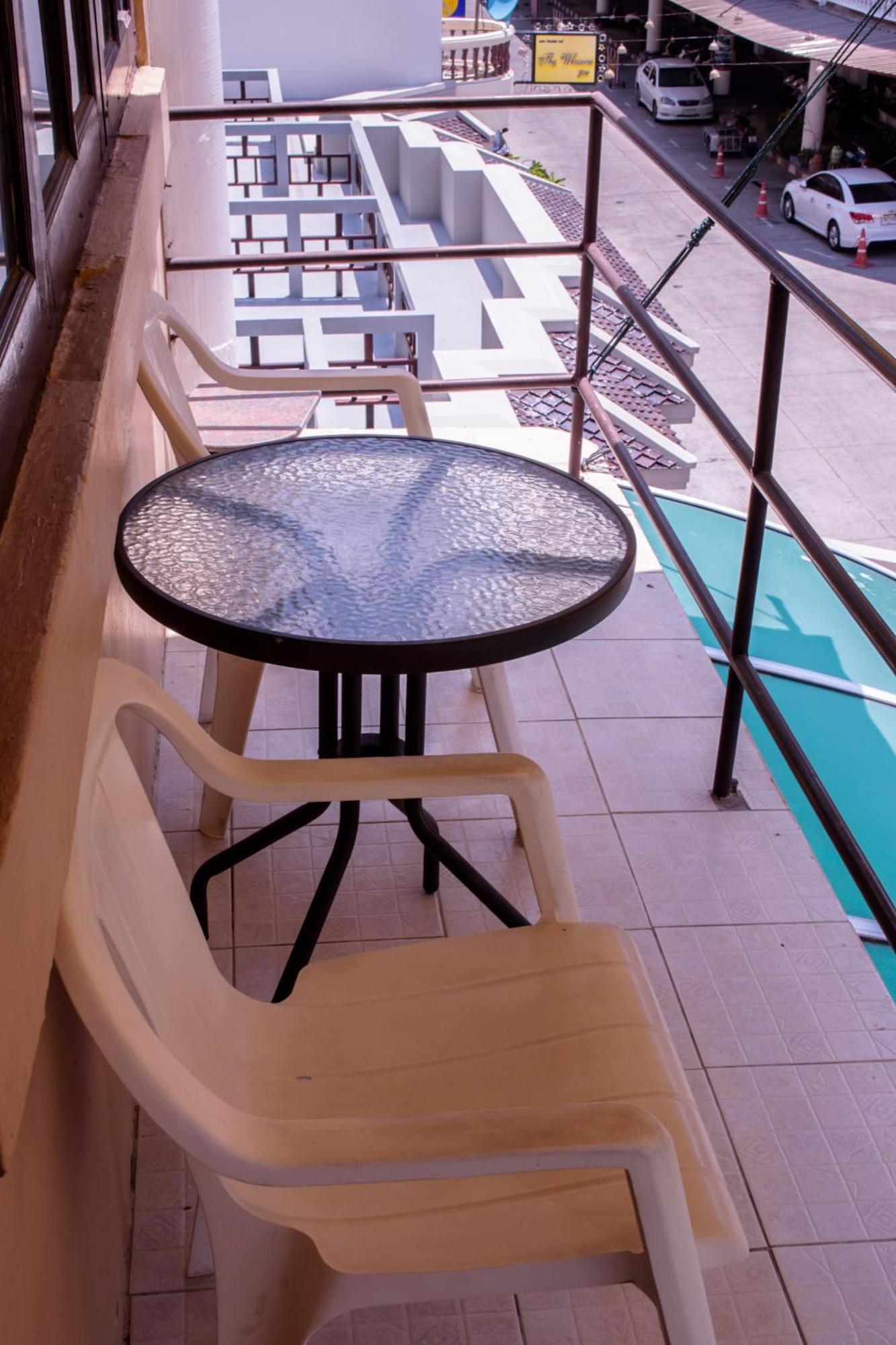 Indogee Apartments Pattaya Eksteriør bilde