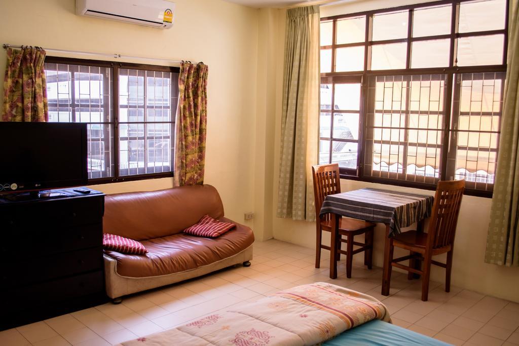 Indogee Apartments Pattaya Eksteriør bilde