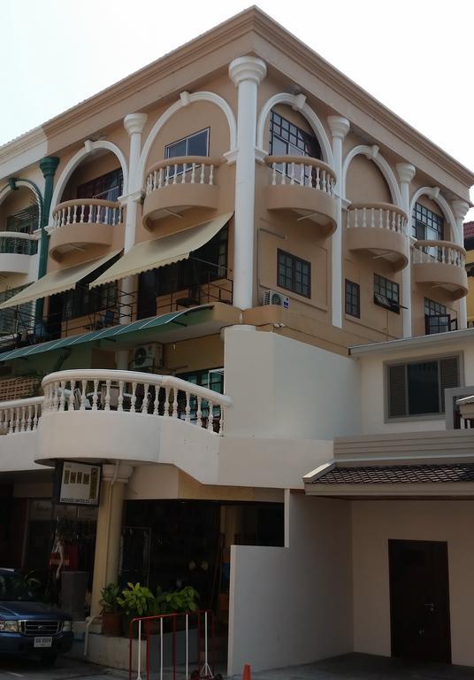 Indogee Apartments Pattaya Eksteriør bilde